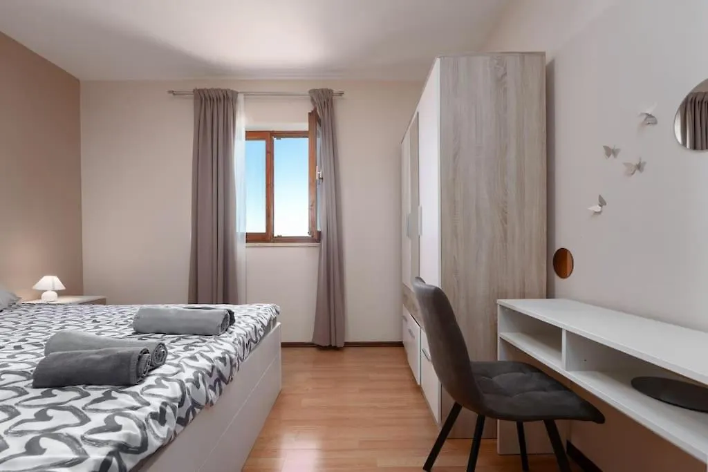 Ruza Appartement Višnjan 0*,  Kroatië
