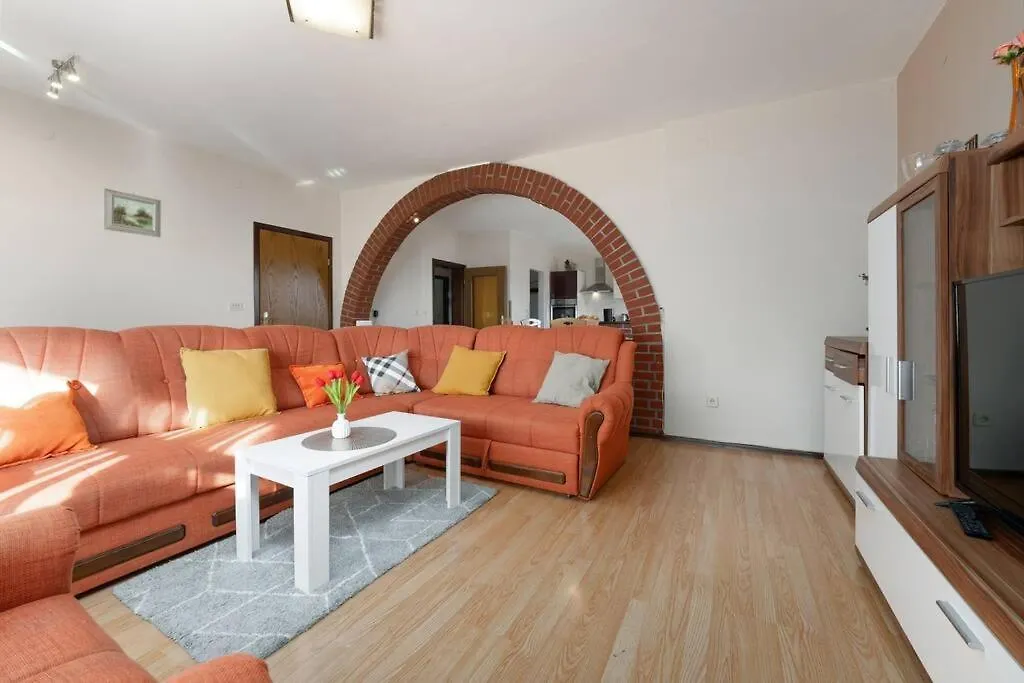 Ruza Appartement Višnjan Kroatië